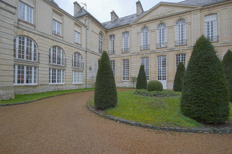 Heritage Apartment In Bayeux Near Museum Of Art ภายนอก รูปภาพ