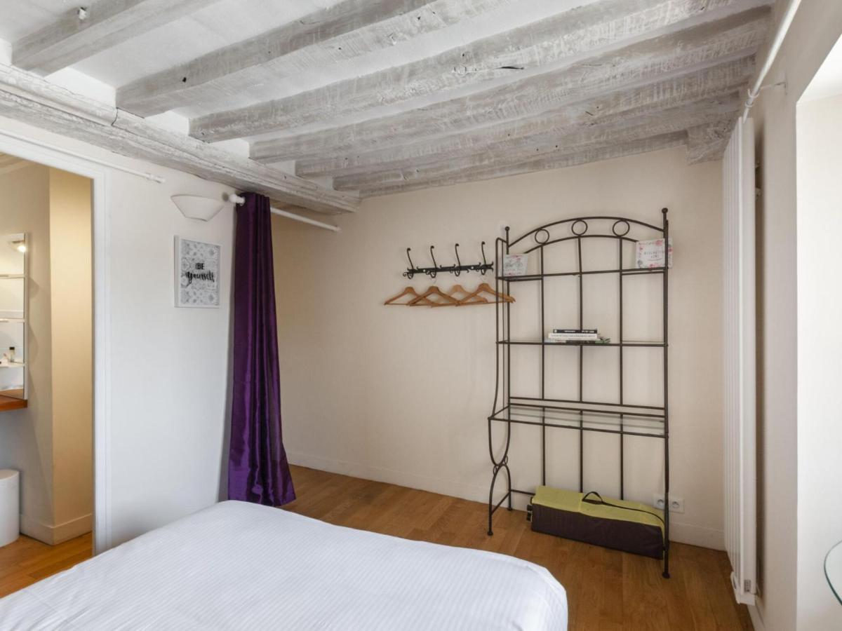 Heritage Apartment In Bayeux Near Museum Of Art ภายนอก รูปภาพ